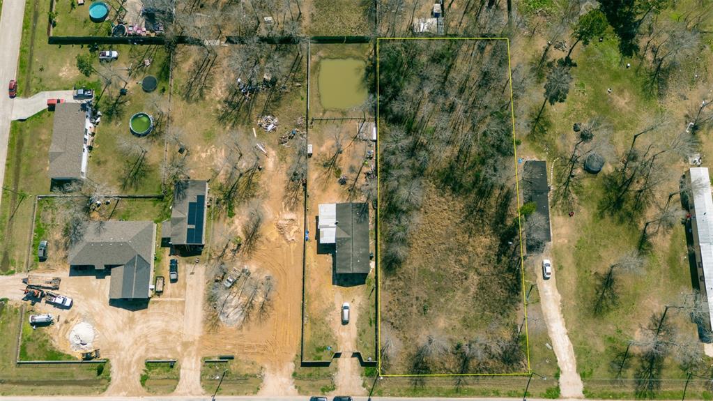 407 County Road 5011, Cleveland, Texas image 8