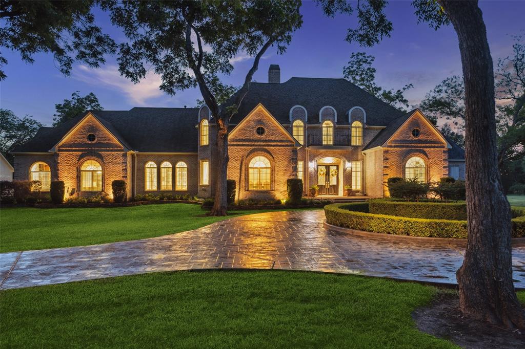 4323 Colony West Drive