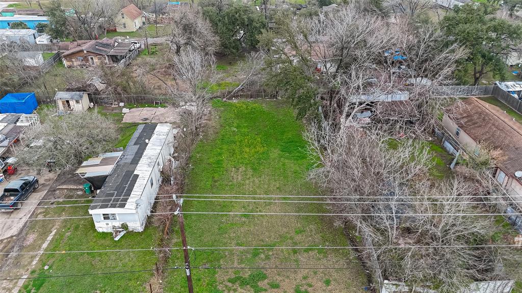 208 W Pitts Avenue, Pasadena, Texas image 5