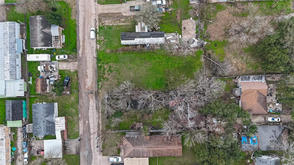208 W Pitts Avenue, Pasadena, Texas image 14
