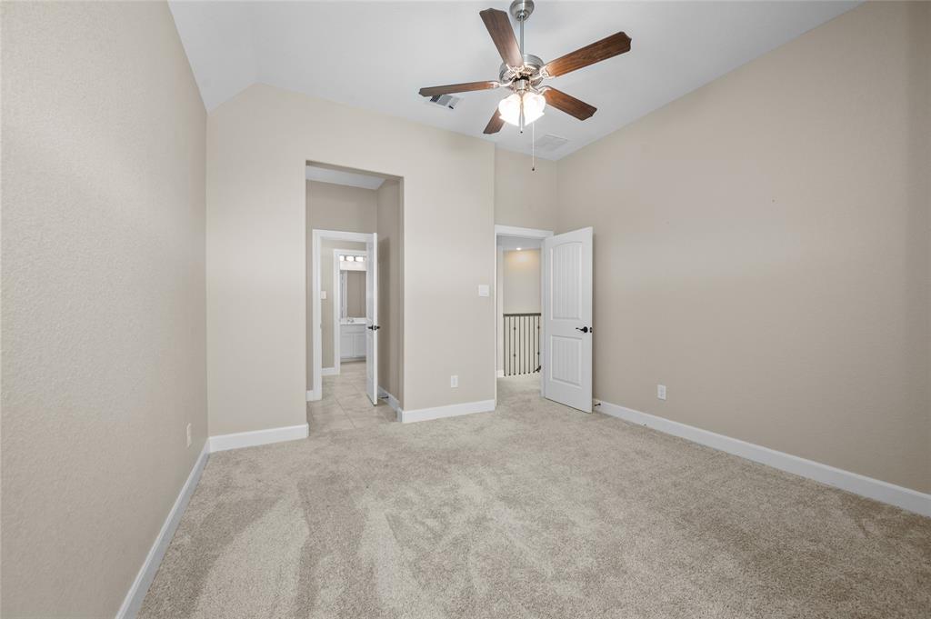 14014 Phelps Drive, Mont Belvieu, Texas image 36