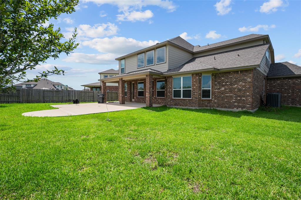 14014 Phelps Drive, Mont Belvieu, Texas image 40