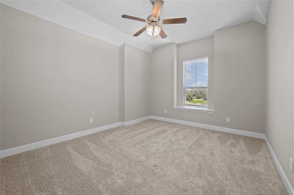 14014 Phelps Drive, Mont Belvieu, Texas image 27