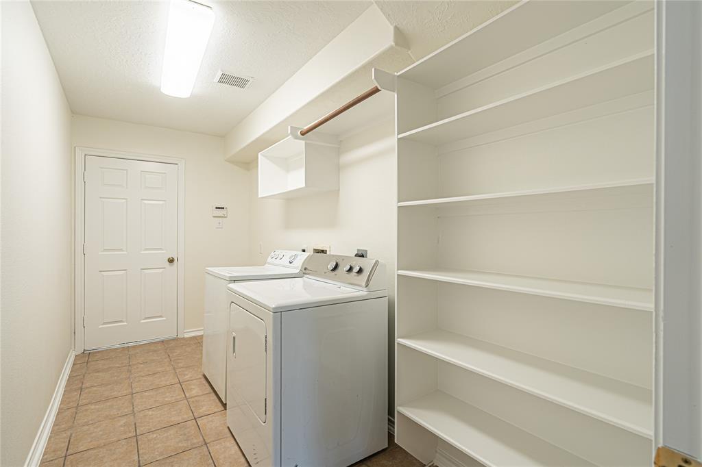 5107 S Blanco Drive, Pearland, Texas image 18
