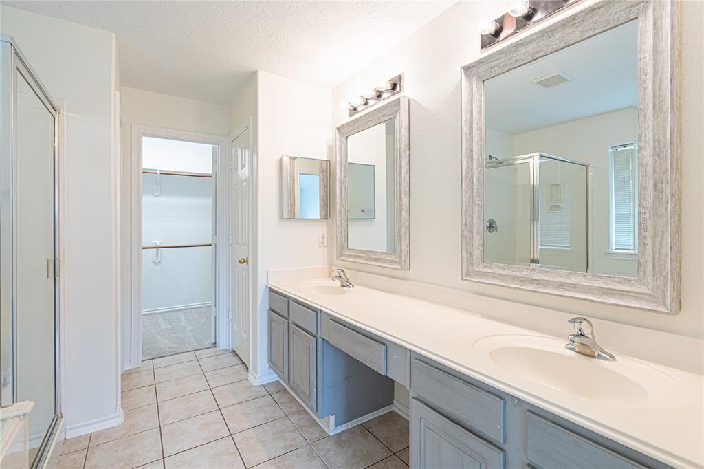 5107 S Blanco Drive, Pearland, Texas image 22