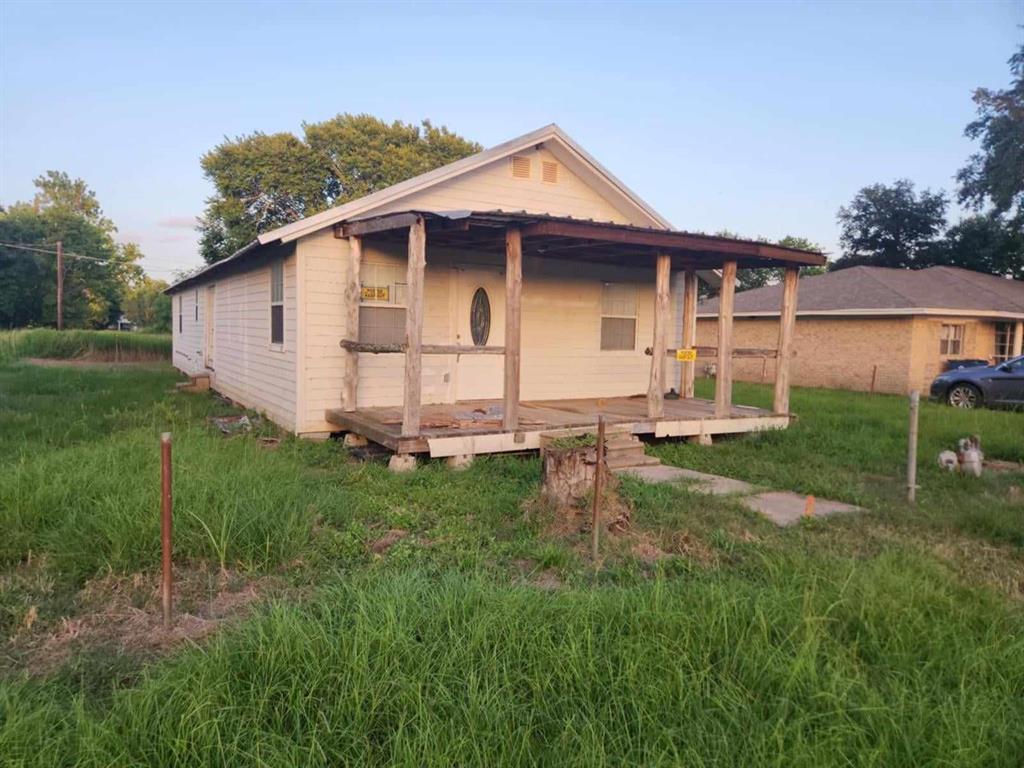 1112 1st Street, Hempstead, Texas image 2