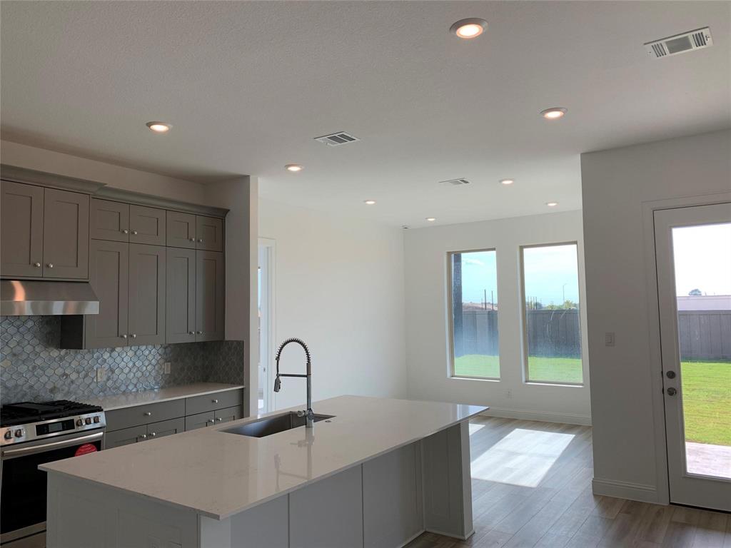 22195 Wilderness Waterway Lane