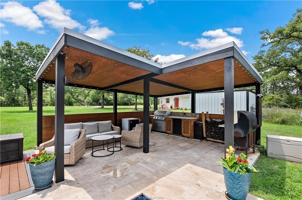11433 Grassbur Road, Bryan, Texas image 33