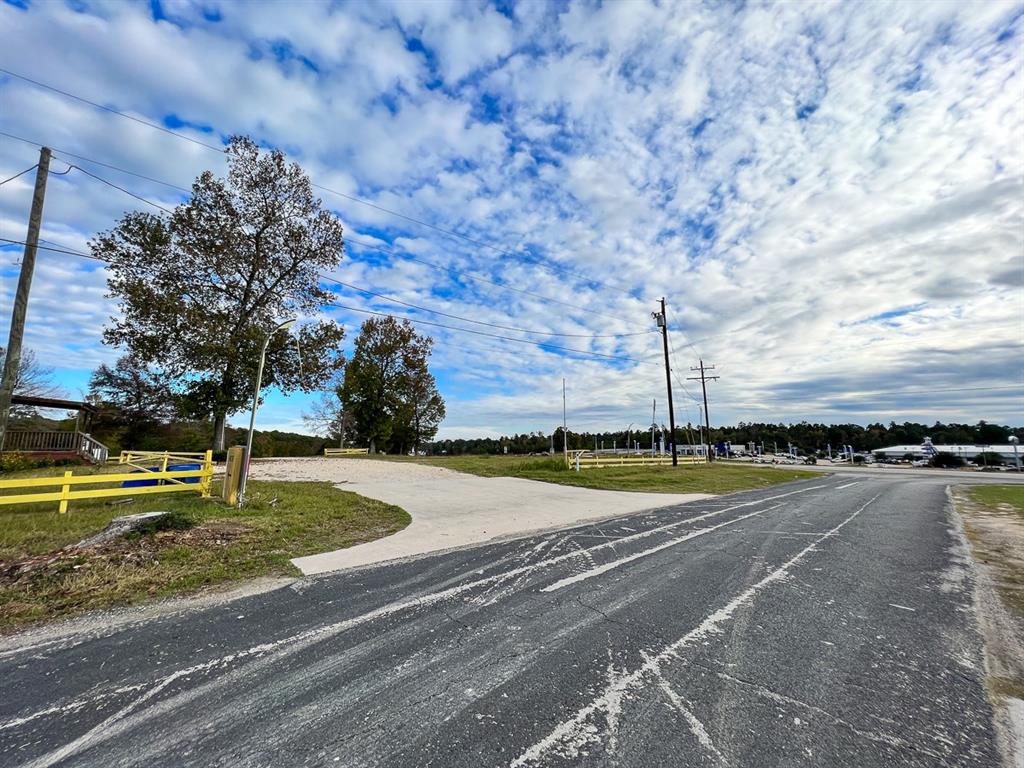 I-45 Frontage Road, Huntsville, Texas image 14