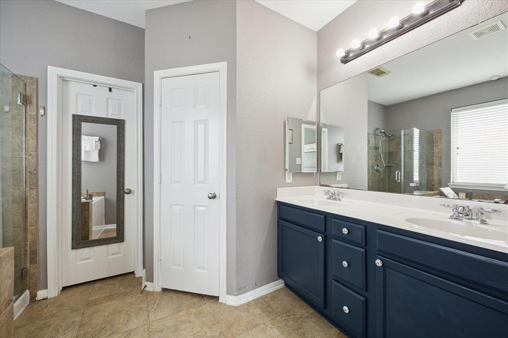 2917 Linden Hill Lane, Dickinson, Texas image 19