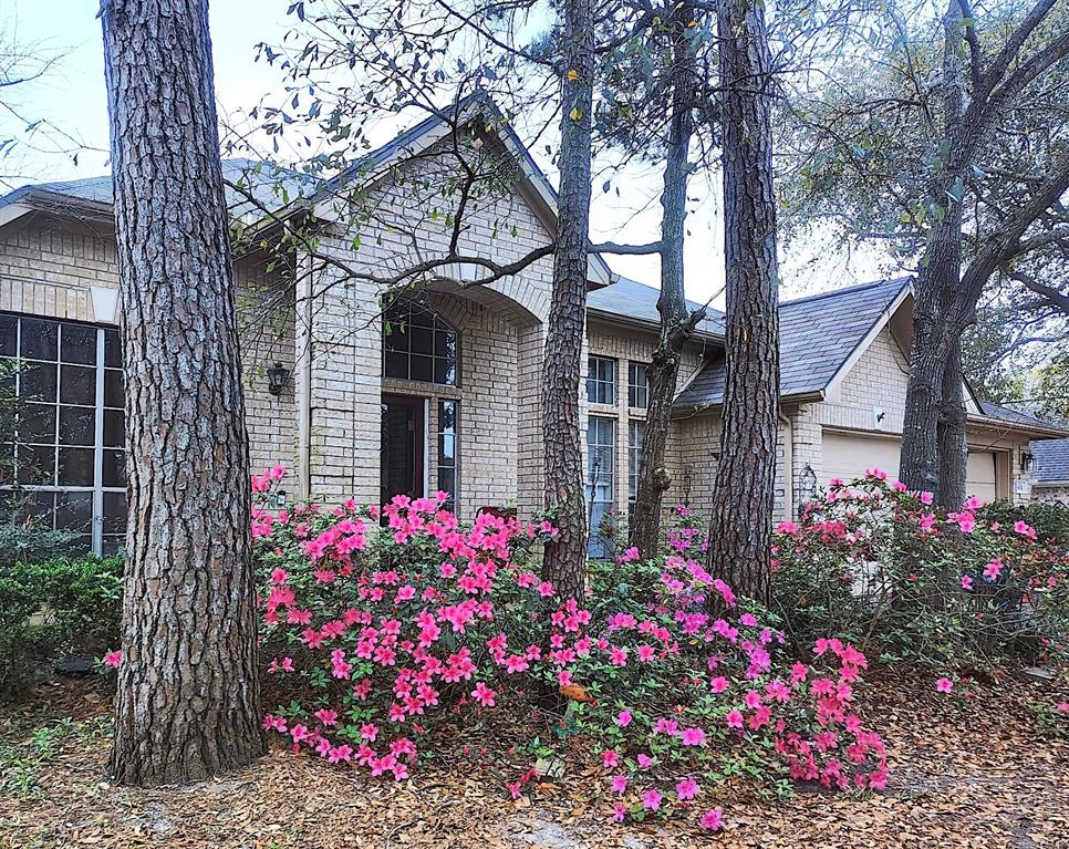 18010 Landing Brook Drive, Humble, Texas image 2