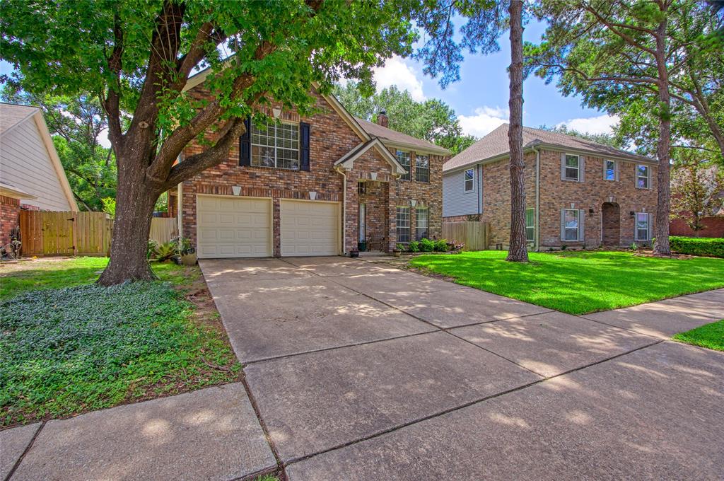16823 Scenic Gardens Drive, Spring, Texas image 3