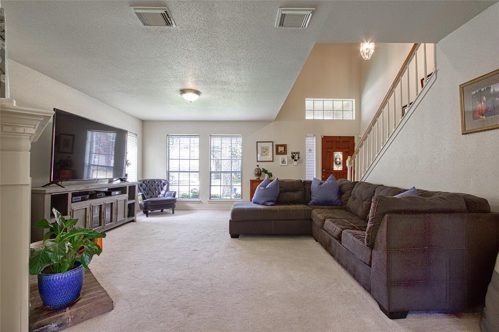 16823 Scenic Gardens Drive, Spring, Texas image 8