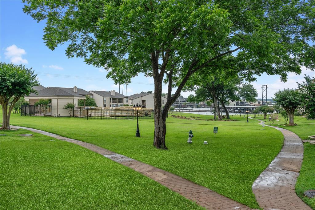 201 Lakeview Terrace #201F, Conroe, Texas image 7