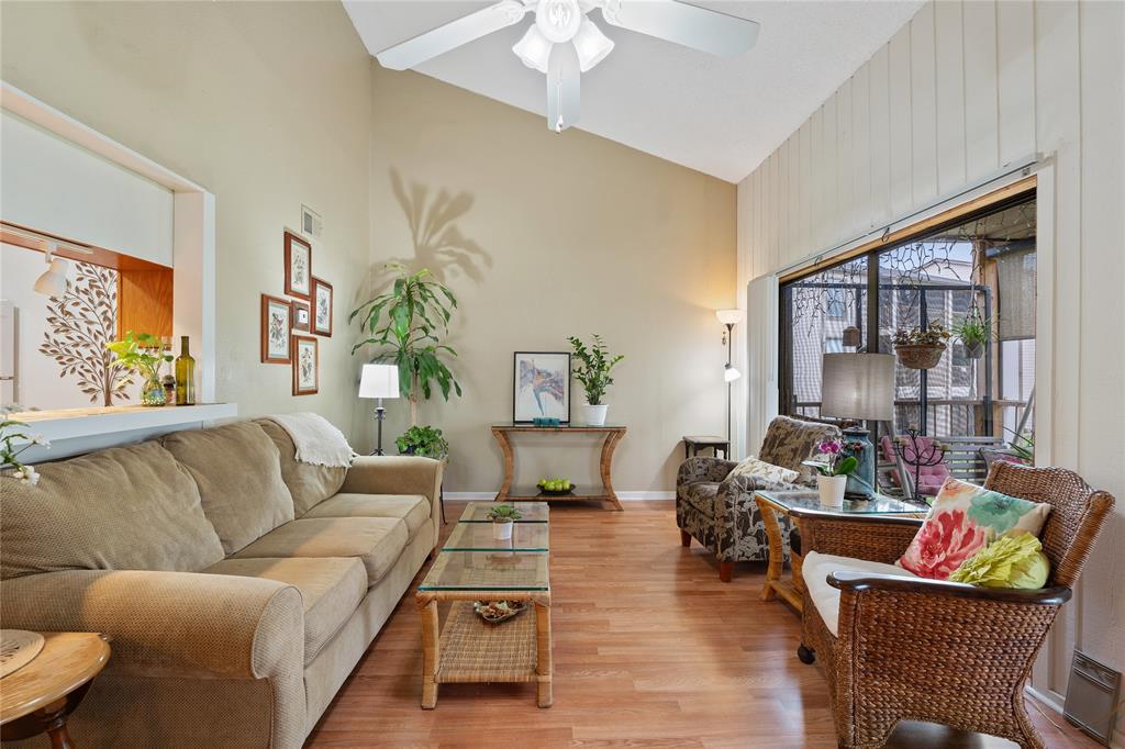 201 Lakeview Terrace #201F, Conroe, Texas image 18