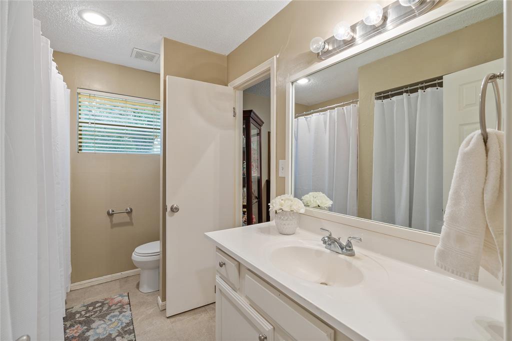 201 Lakeview Terrace #201F, Conroe, Texas image 11