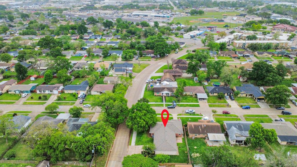 3111 Tanglebriar Drive, Pasadena, Texas image 8