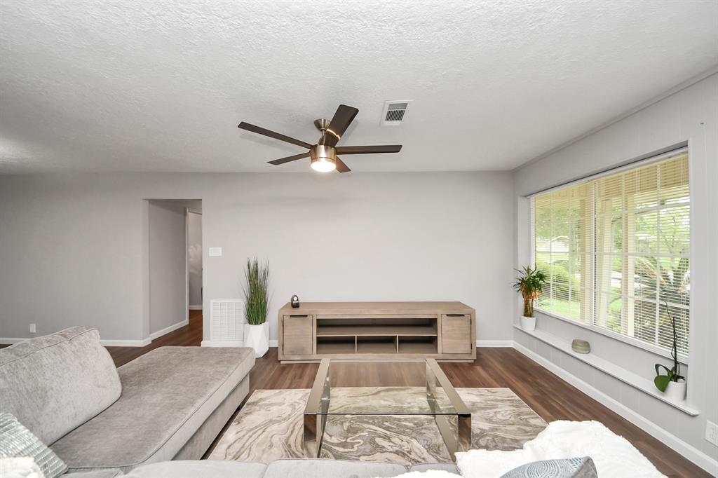 3111 Tanglebriar Drive, Pasadena, Texas image 23
