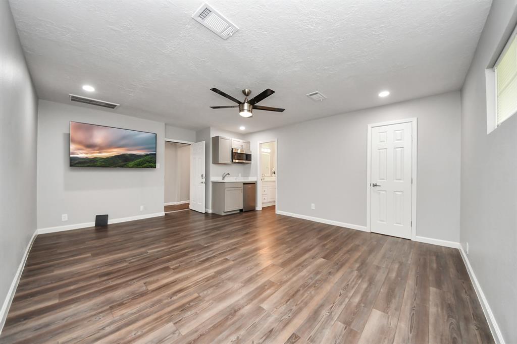 3111 Tanglebriar Drive, Pasadena, Texas image 32