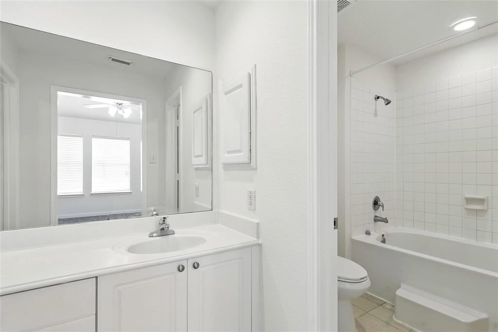 74 Scarlet Woods Court, The Woodlands, Texas image 22