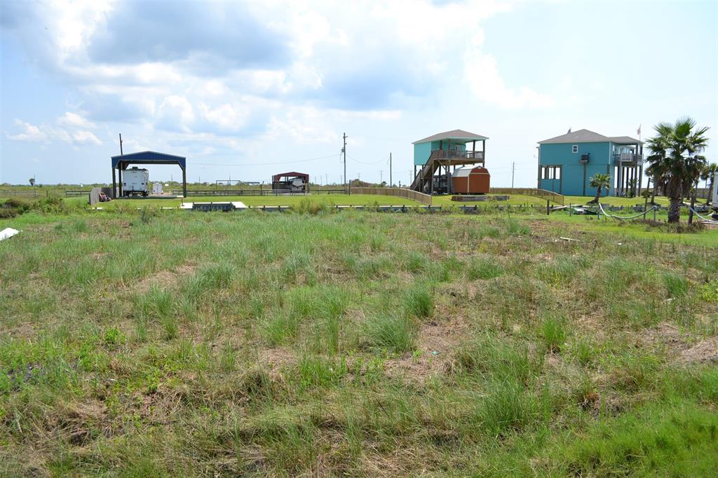 1032 Mabry Road, Gilchrist, Texas image 1