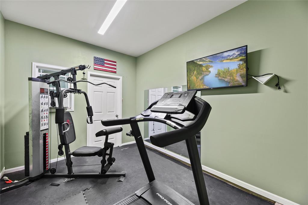 10506 Star Thistle Court, Cypress, Texas image 30