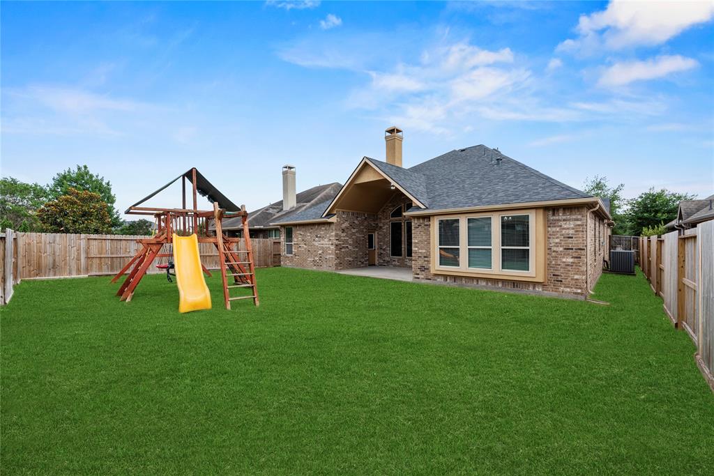 10506 Star Thistle Court, Cypress, Texas image 34