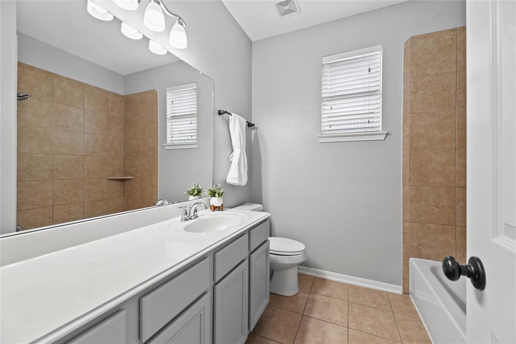 10506 Star Thistle Court, Cypress, Texas image 24