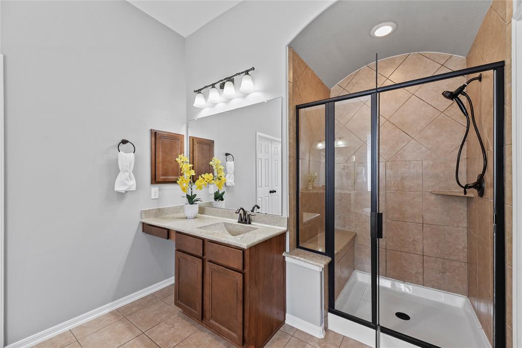 10506 Star Thistle Court, Cypress, Texas image 22