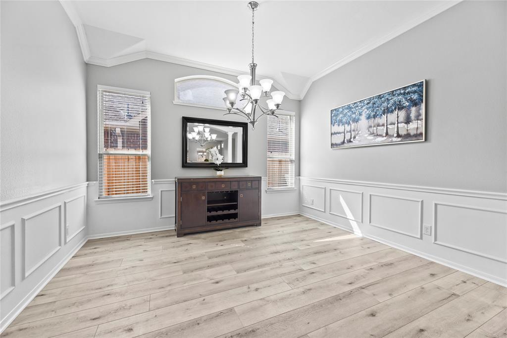 10506 Star Thistle Court, Cypress, Texas image 9