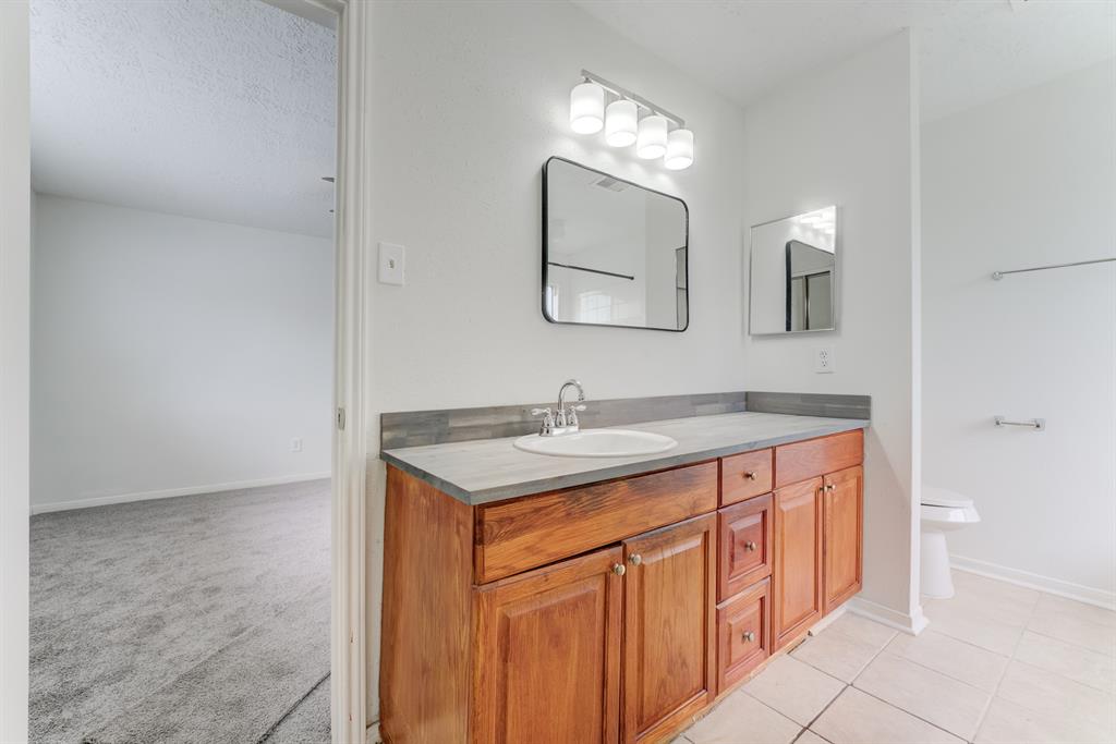 6306 Clayridge Drive, Houston, Texas image 17