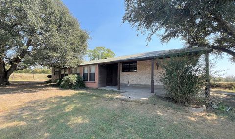 A home in La Grange