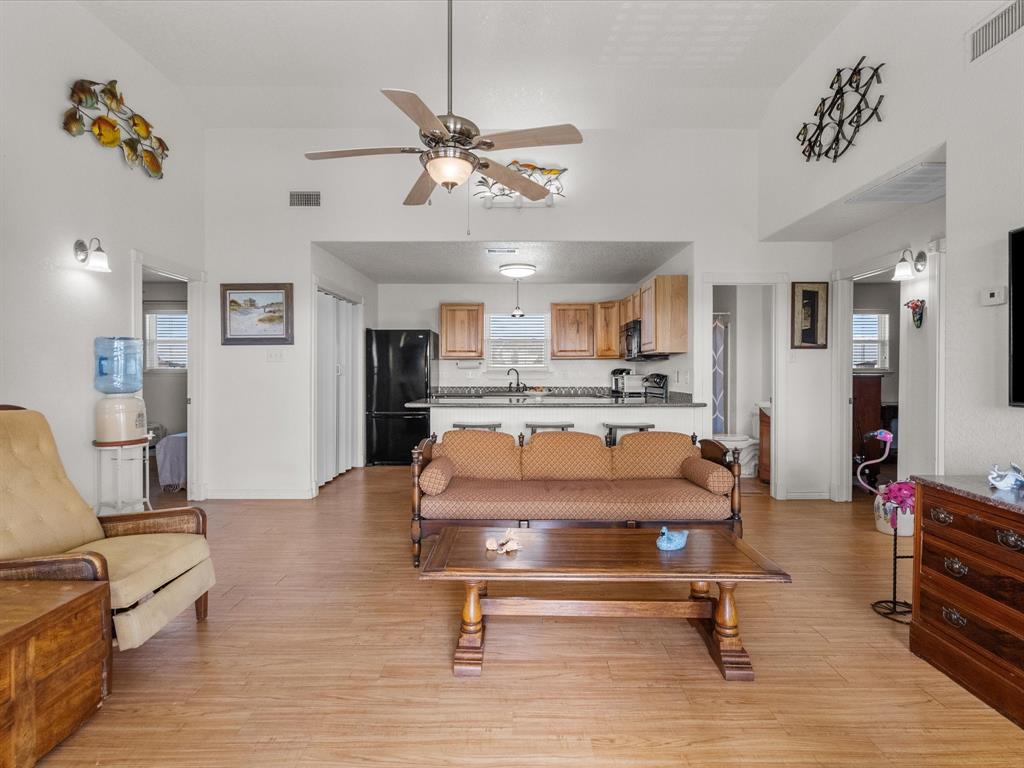 1206 Middle Drive, Surfside Beach, Texas image 7