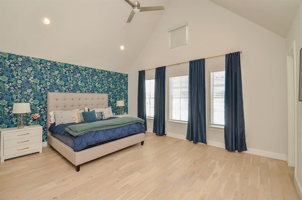 Houston, Texas 77080, United States, 3 Bedrooms Bedrooms, ,4 BathroomsBathrooms,Residential,Active,90687