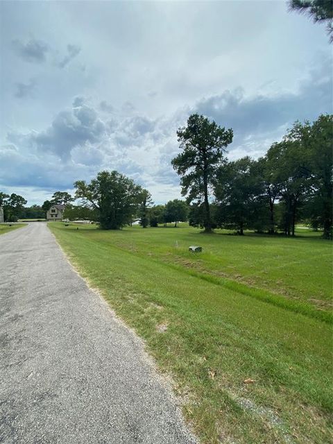 60 Lakecrest Lane Huntsville TX 77340