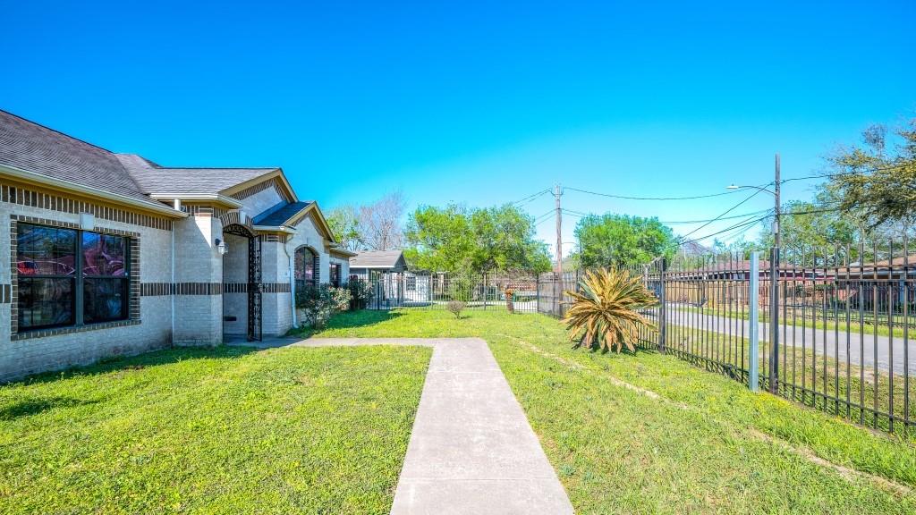 316 Armstrong Street, Houston, Texas image 28