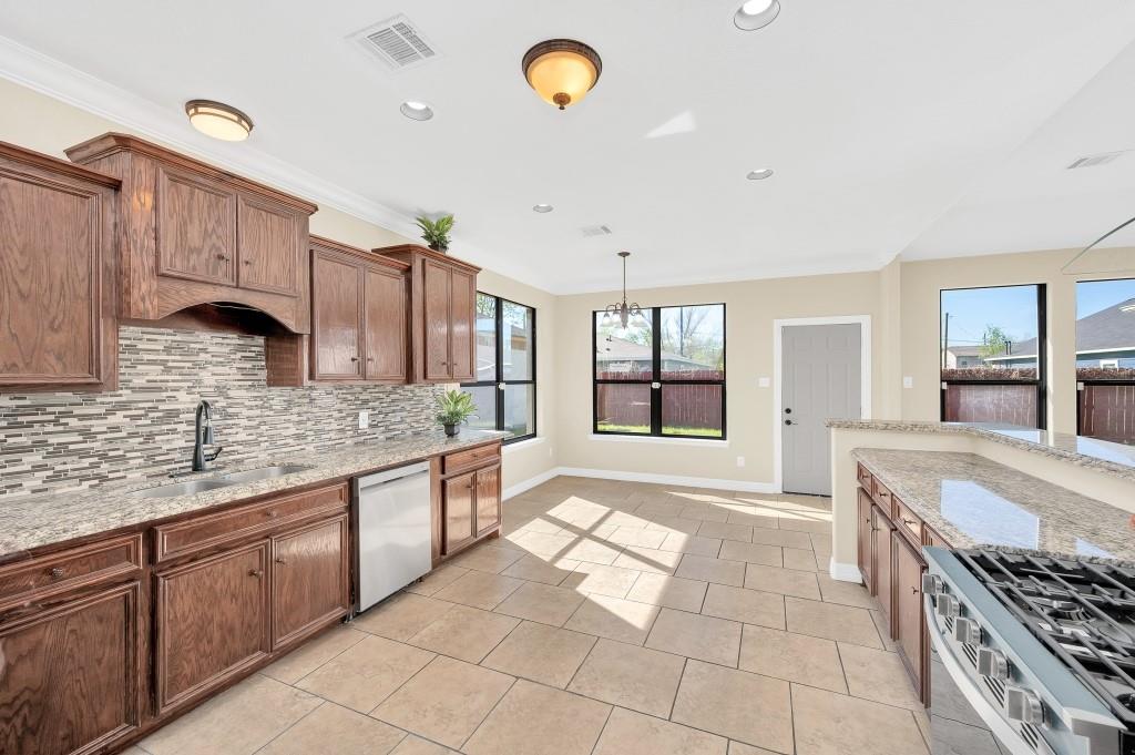 316 Armstrong Street, Houston, Texas image 11