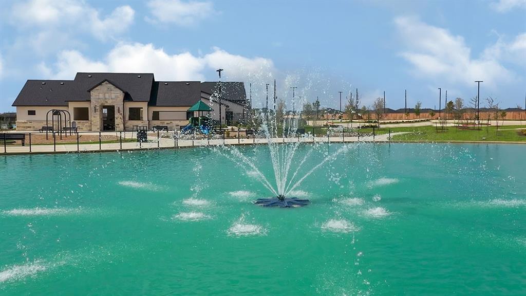 31306 Kenswick Grove Lane, Fulshear, Texas image 33