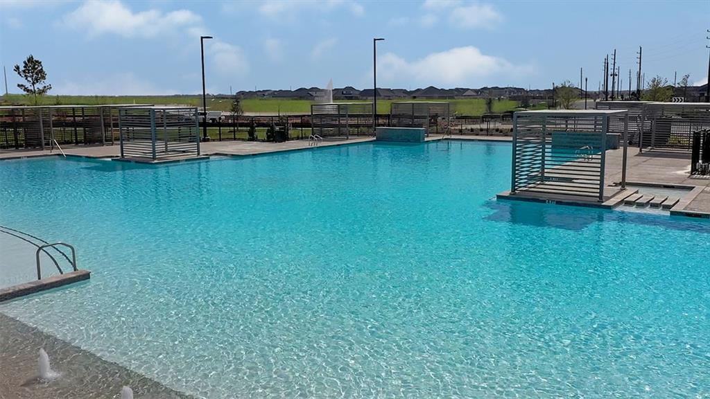 31306 Kenswick Grove Lane, Fulshear, Texas image 38