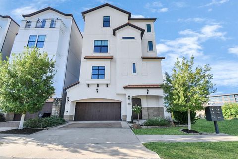 631 N Live Oak Street Houston TX 77003