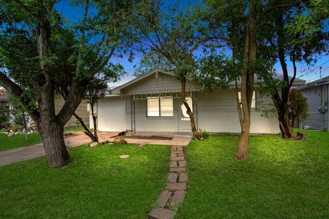 A home in Deer Park