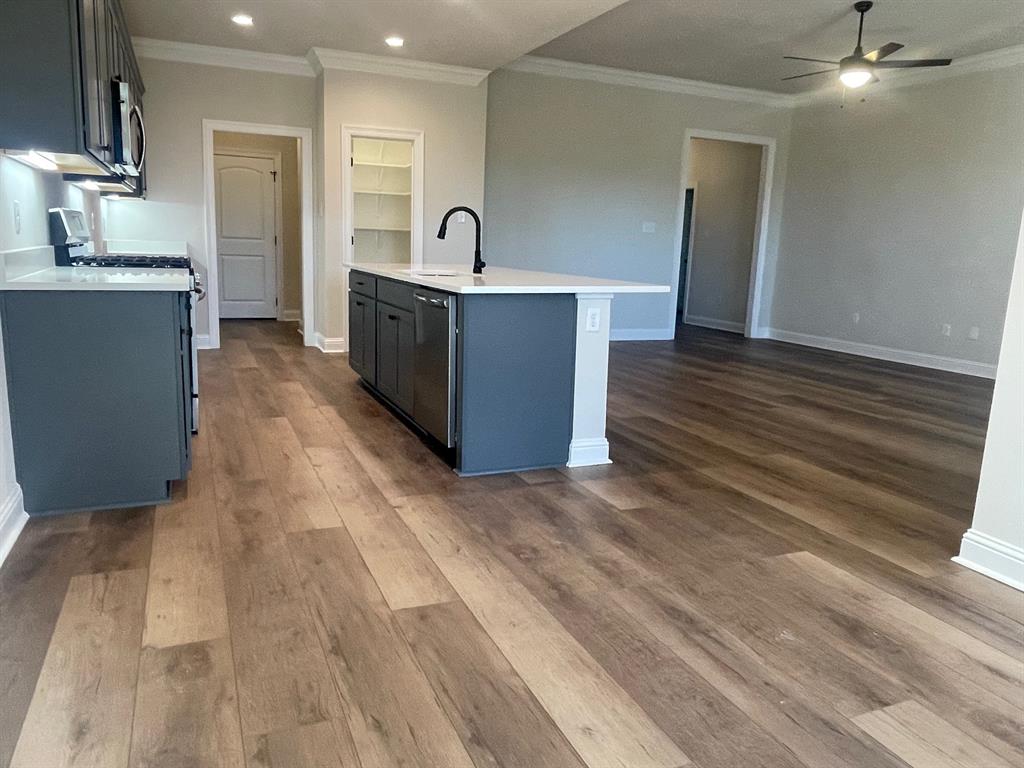 1225 Little Cypress Loop, Orange, Texas image 4