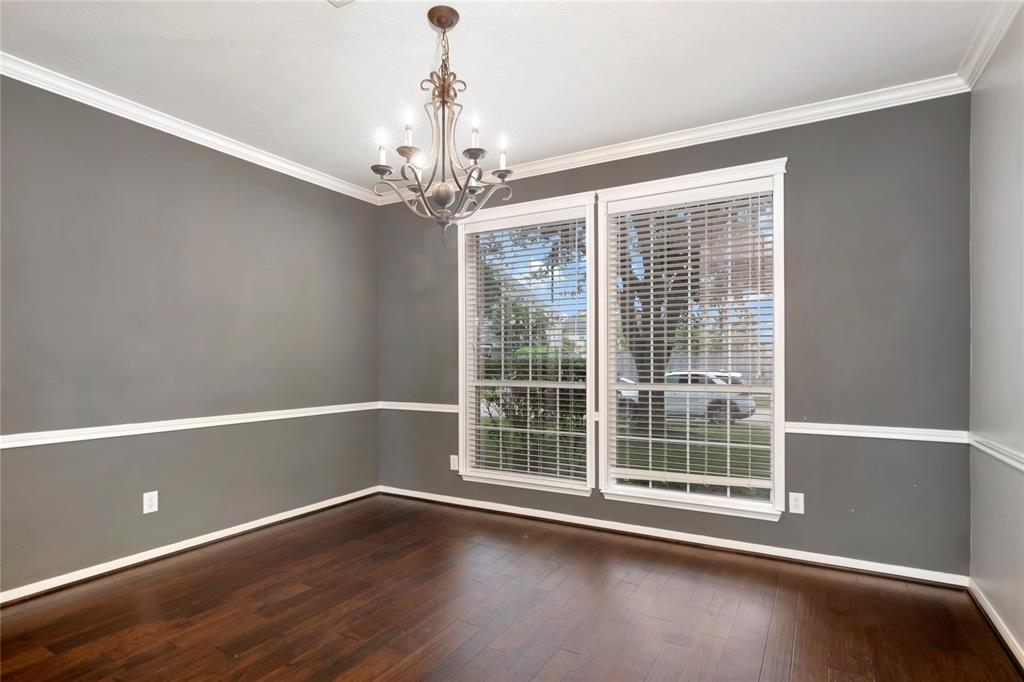 216 Willow Pointe Drive