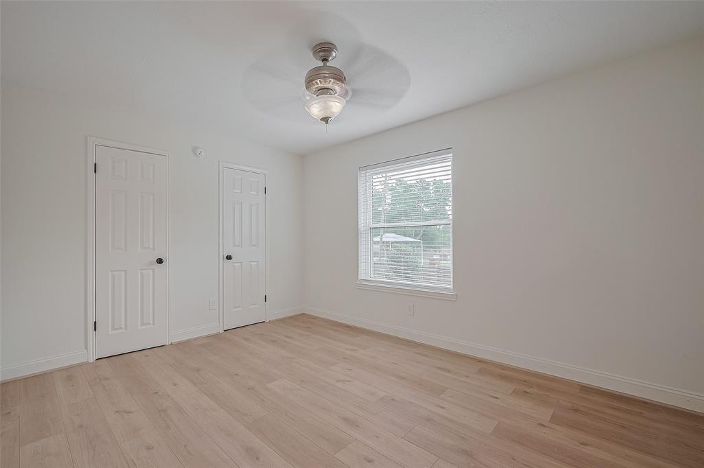 2543 Forge Stone Drive, Friendswood, Texas image 30