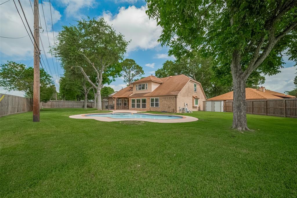 2543 Forge Stone Drive, Friendswood, Texas image 43