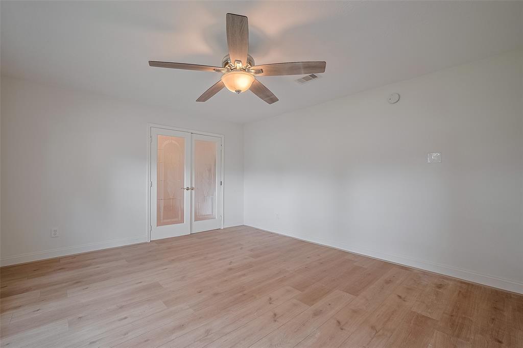 2543 Forge Stone Drive, Friendswood, Texas image 7
