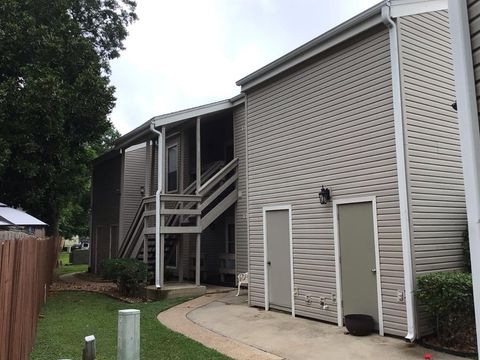 176 April Point Drive N Conroe TX 77356