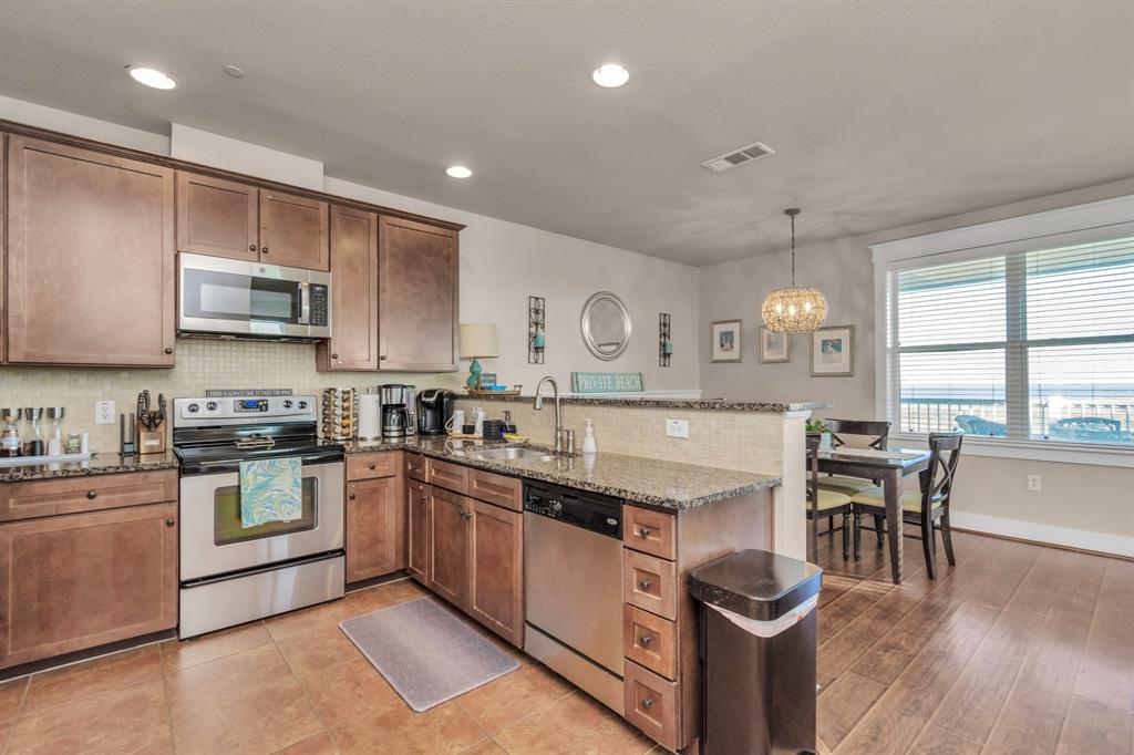 26550 Mangrove Drive #203, Galveston, Texas image 7
