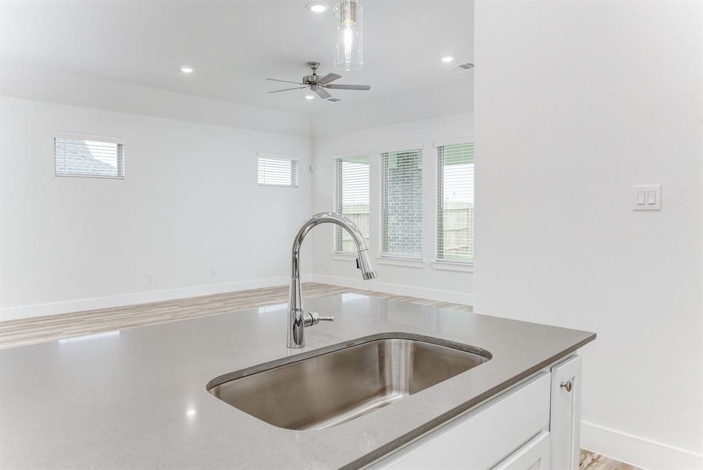 1509 Delaware Dr, Dayton, Texas image 17