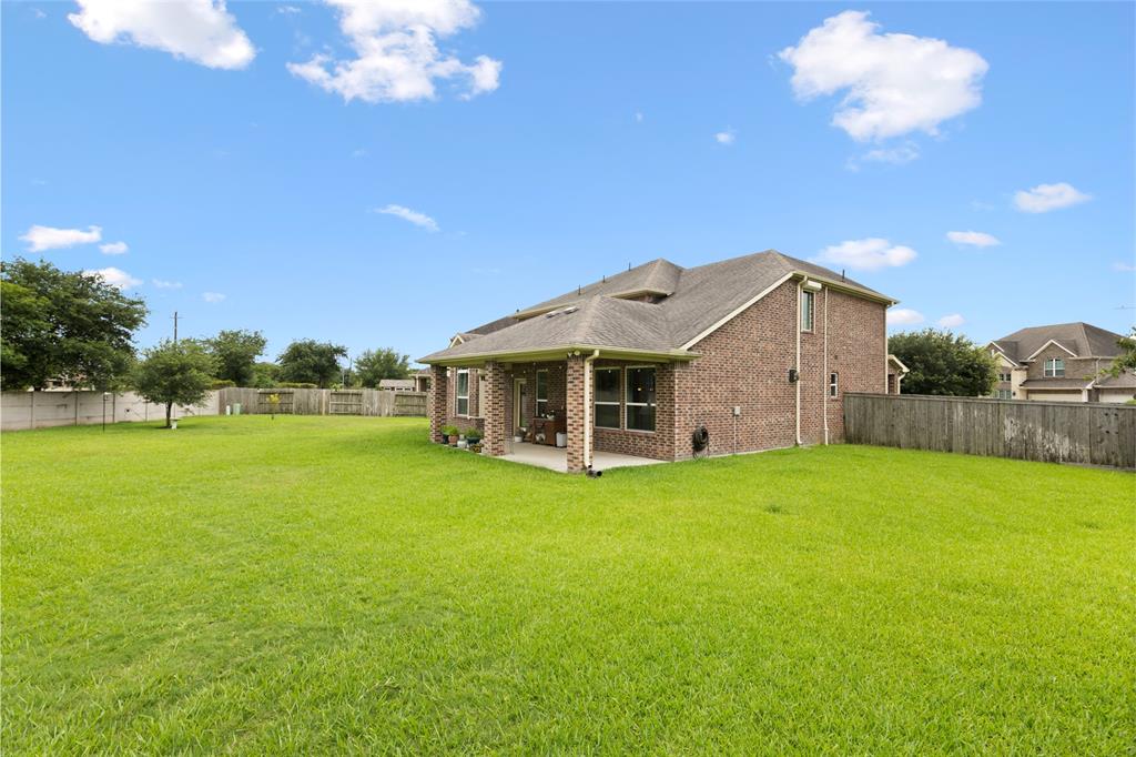 1905 Creekside Park Drive, Pearland, Texas image 39